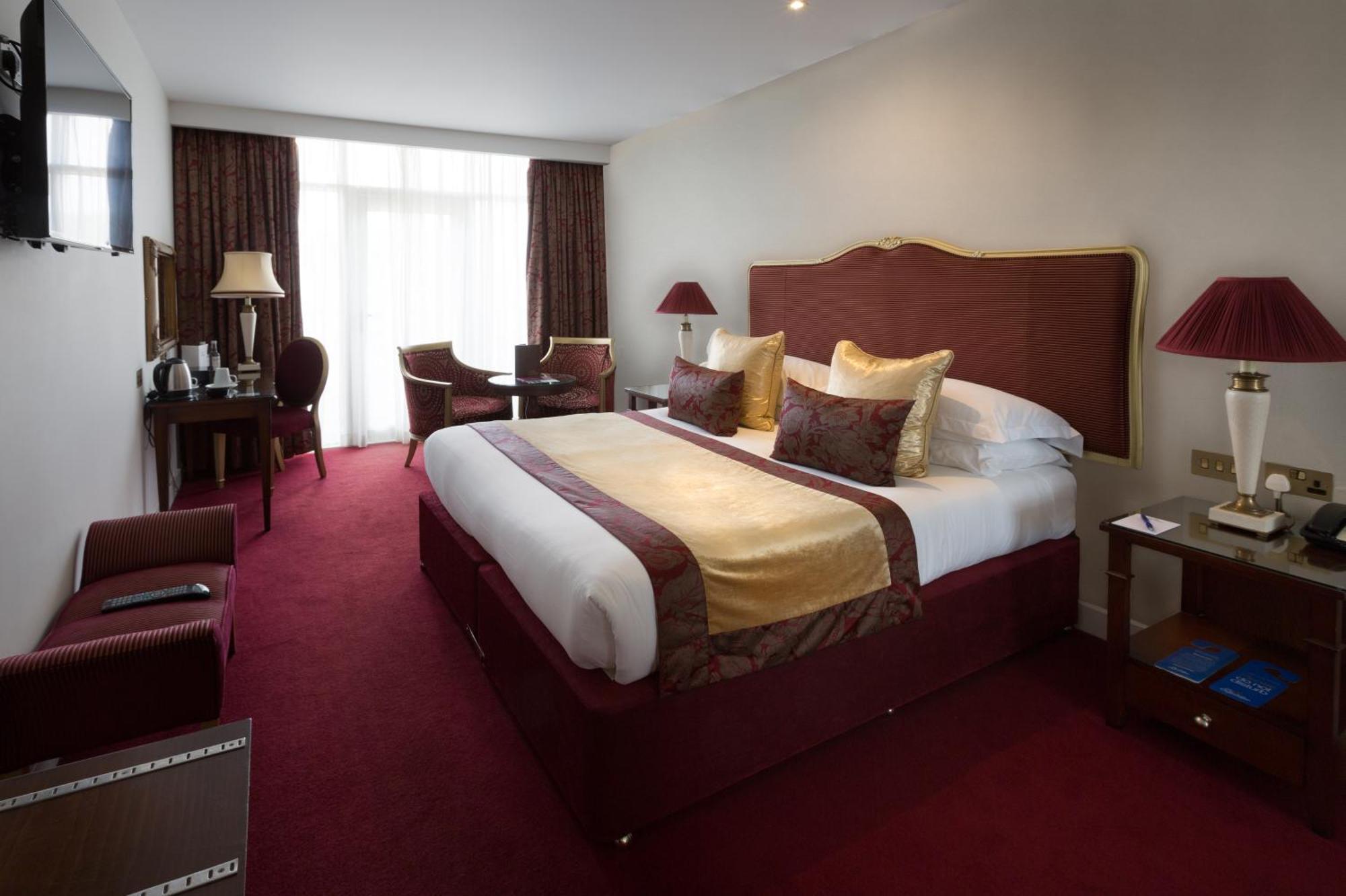 The Oxfordshire Golf & Spa Hotel Thame Zimmer foto
